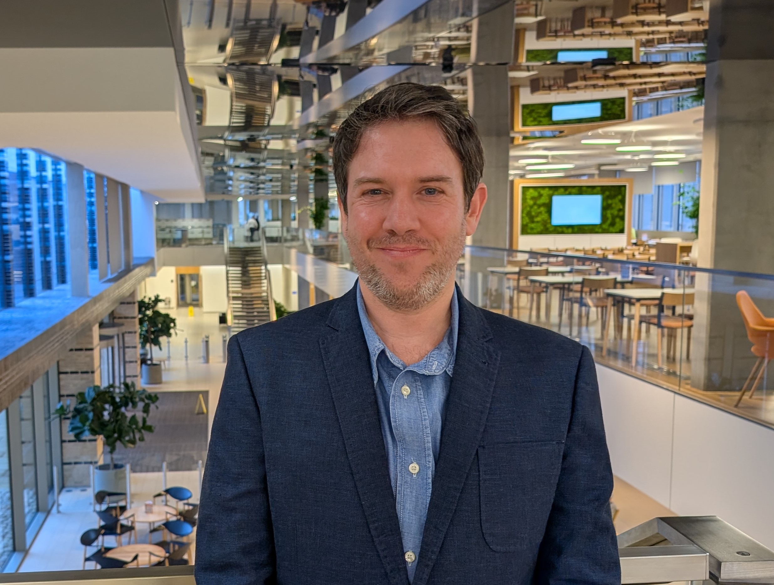 Dr Nicholas Glasson