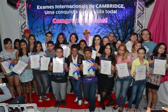 Certificados Cambridge English na Villa dos Idiomas